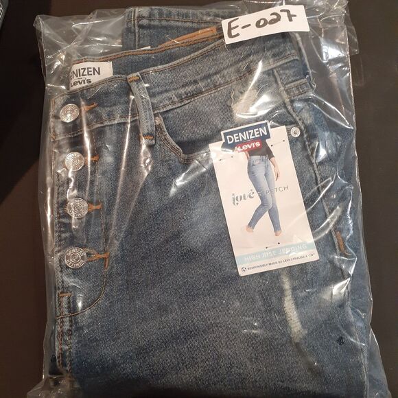 Levi’s Jeans Women 7M 28x30 Denizen High Rise Jegging Button Fly Distressed NWT - Picture 12 of 12